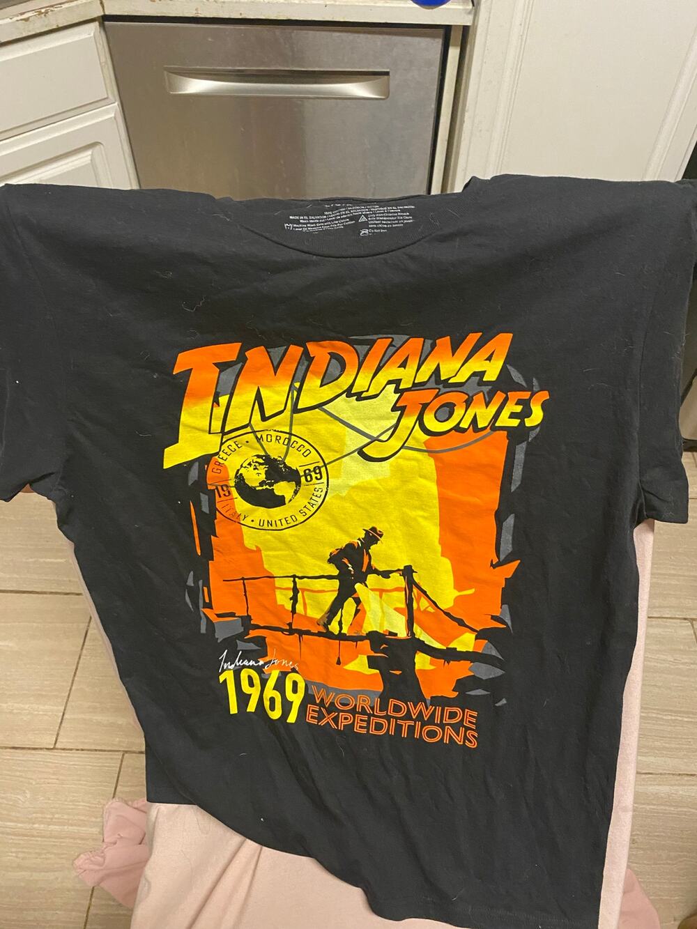 Indiana Jones 1969 Worldwide Expansions Shirt Size Large
